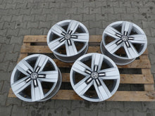 Laden Sie das Bild in den Galerie-Viewer, 4x Alufelge 17 Zoll 7.0" 5x120 55ET Glanz Silber 7E0601025 VW T6 T5 Rim Wheel FEL2490288383cd