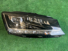 Laden Sie das Bild in den Galerie-Viewer, Frontscheinwerfer Skoda Fabia III 6V1941016F LED Rechts Scheinwerfer Headlight SCH4491015838xy