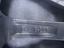 Laden Sie das Bild in den Galerie-Viewer, 1x Alufelge 17 Zoll 7.5&quot; 5x105 44ET OP113 13451895 MA-DAR81 Chevrolet Cruze