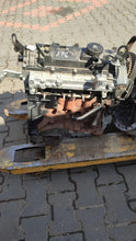 Load image into Gallery viewer, Motor Mercedes-Benz W176 K9KA460 1.5 CDI 2017 Diesel Engine Unkomplett
