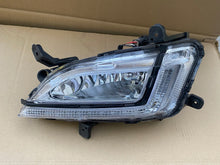 Laden Sie das Bild in den Galerie-Viewer, Frontscheinwerfer Hyundai Tucson 92201-D7600 Links Scheinwerfer Headlight SCH5275278007my