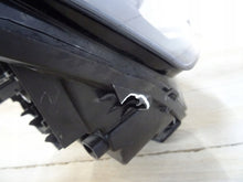 Laden Sie das Bild in den Galerie-Viewer, Frontscheinwerfer Peugeot 5008 9836230180 Rechts Scheinwerfer Headlight SCH9818609450uf