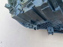 Laden Sie das Bild in den Galerie-Viewer, Frontscheinwerfer BMW 2 F45 F46 7422573-02 Links Scheinwerfer Headlight