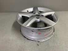 Load image into Gallery viewer, 1x Alufelge 15 Zoll 6.0&quot; 5x100 40ET 6R0071495B VW Polo 6r Rim Wheel