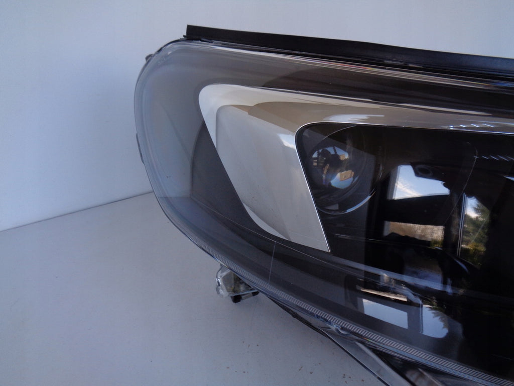 Frontscheinwerfer Opel Zafira Vivaro C 9832836480 XENON Rechts Headlight