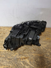 Load image into Gallery viewer, Frontscheinwerfer BMW 2 Active Tourer 5A42248 LED Rechts Scheinwerfer Headlight