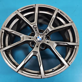 1x Alufelge 19 Zoll 9.0