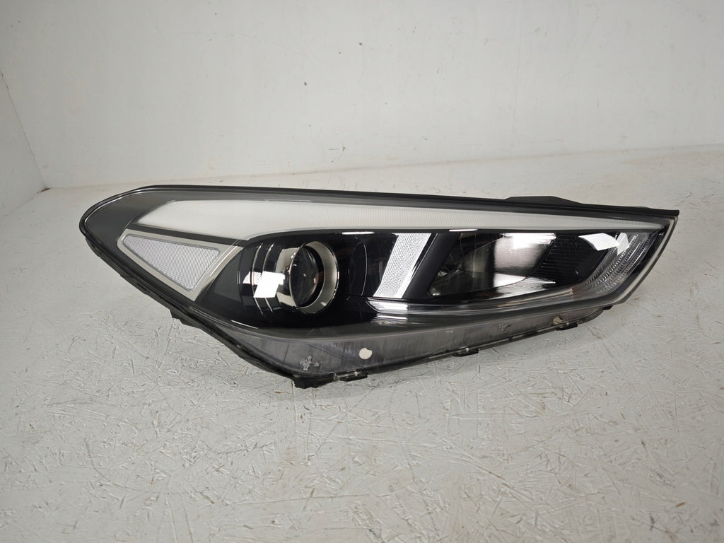Frontscheinwerfer Hyundai Tucson 92102D7000 FALSE Scheinwerfer Headlight SCH5616818668up