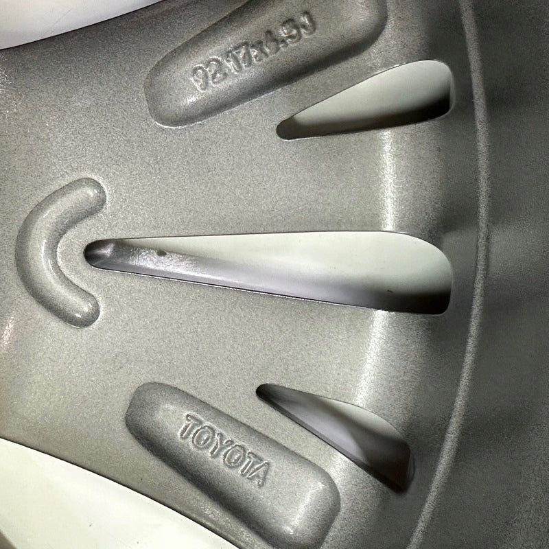 1x Alufelge 17 Zoll 6.5" 5x100 50ET Glanz Graphit PW457-0D005 Mg Yaris Rim Wheel FEL4163324190ea