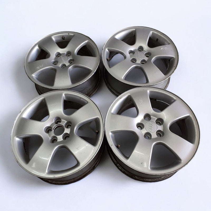 4x Alufelge 16 Zoll Audi A3 Rim Wheel