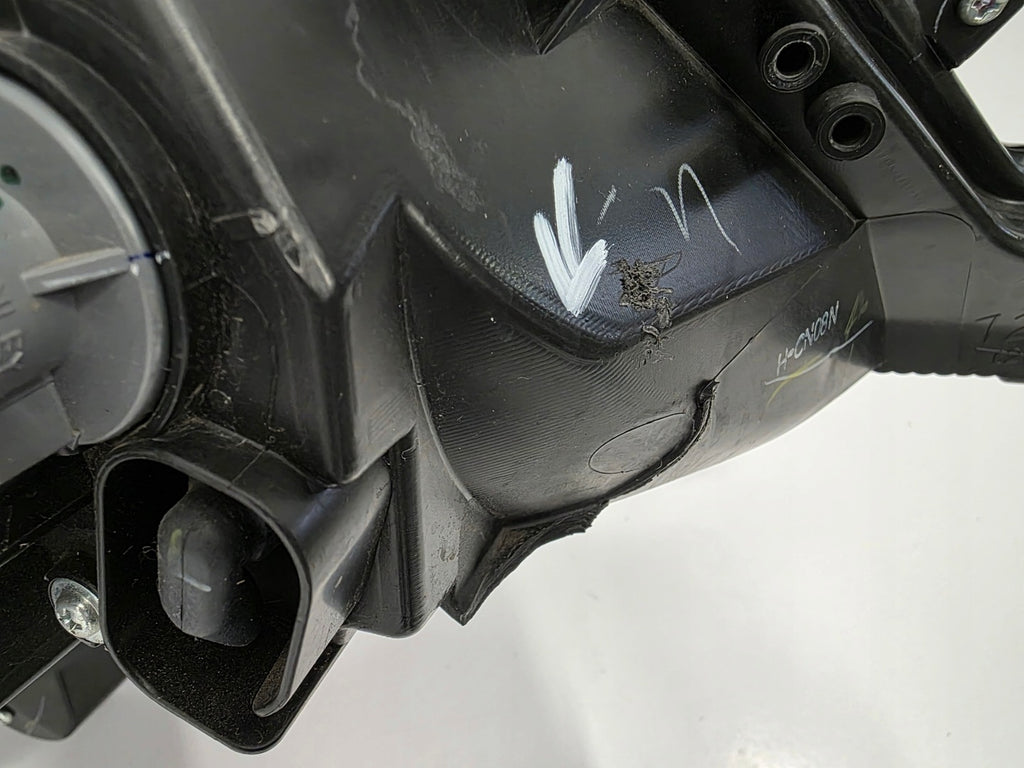 Frontscheinwerfer Mitsubishi Space W Star 8301D445 Ein Stück (Rechts oder Links)