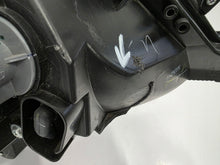 Laden Sie das Bild in den Galerie-Viewer, Frontscheinwerfer Mitsubishi Space W Star 8301D445 Ein Stück (Rechts oder Links)