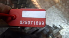 Load image into Gallery viewer, Motor Renault E-Tech H5FA600 1.2 TCE 10TKm 2022 Benzin Engine Unkomplett MOT8050006766bw