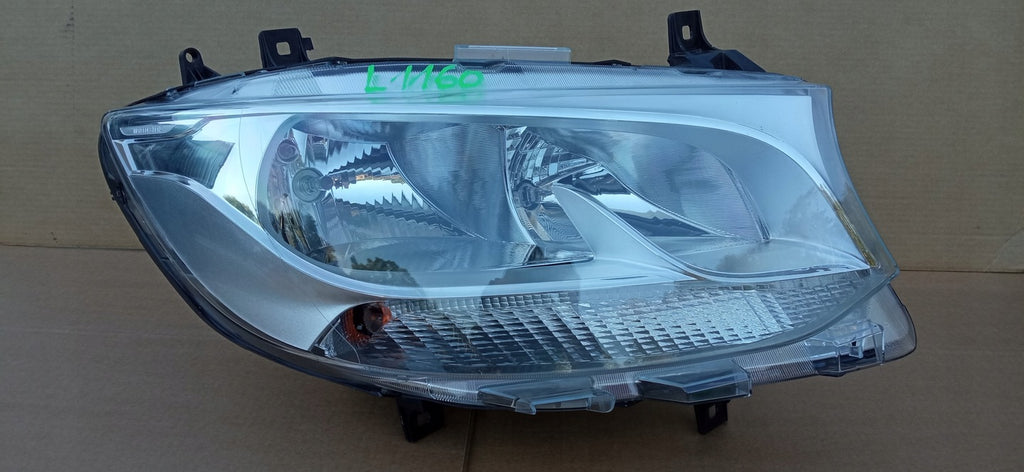 Frontscheinwerfer Mercedes-Benz Sprinter A9109060100 Rechts Headlight