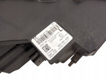 Laden Sie das Bild in den Galerie-Viewer, Frontscheinwerfer Skoda Octavia IV 5E4941009 LED FALSE Scheinwerfer Headlight SCH9091688417md