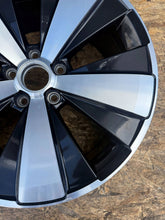 Load image into Gallery viewer, 1x Alufelge 18 Zoll 5C0601025AK VW Beetle Rim Wheel FEL3815231148sy