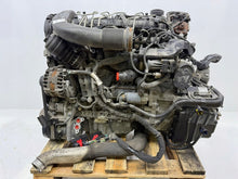 Laden Sie das Bild in den Galerie-Viewer, Motor Volvo S40 II C70 I D5204T5 2.0 150PS 110kW 146TKm 2004 Diesel Komplett MOT9956509345yw