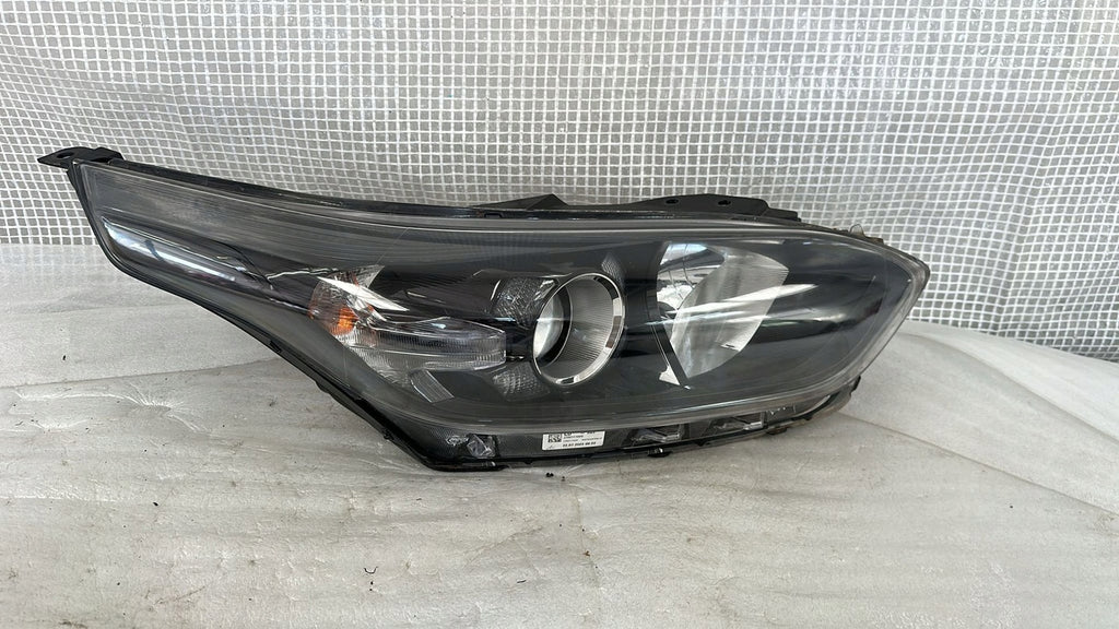 Frontscheinwerfer Kia Ceed J7921-11020 Rechts Scheinwerfer Headlight