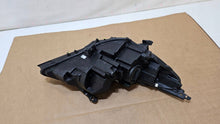 Laden Sie das Bild in den Galerie-Viewer, Frontscheinwerfer Opel Astra K 39195688 LED Links Scheinwerfer Headlight SCH8058314495he