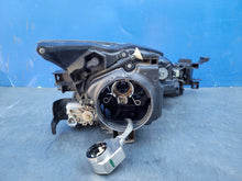 Laden Sie das Bild in den Galerie-Viewer, Frontscheinwerfer Mazda 6 85122000 Xenon Links Scheinwerfer Headlight SCH5640130737ms