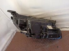 Laden Sie das Bild in den Galerie-Viewer, Frontscheinwerfer Mercedes-Benz W213 2139068903 Links Scheinwerfer Headlight SCH5230346257um