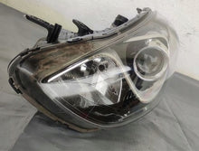 Laden Sie das Bild in den Galerie-Viewer, Frontscheinwerfer Hyundai I30 92101-A6020 Links Scheinwerfer Headlight