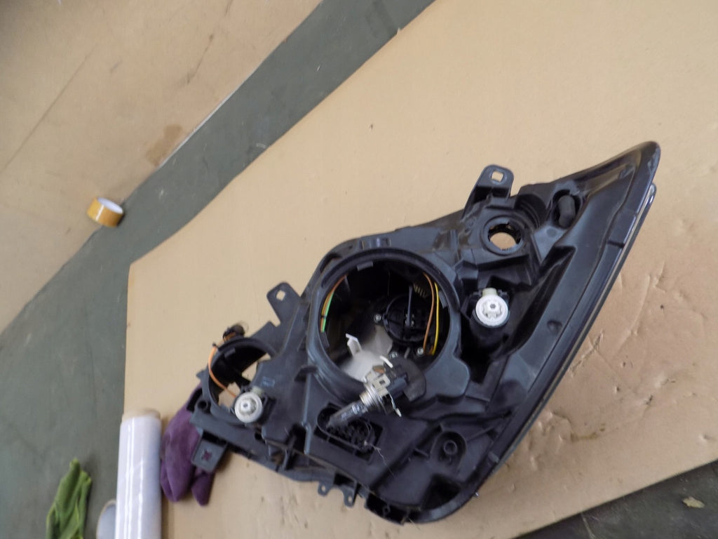 Frontscheinwerfer Mercedes-Benz Sprinter A9068202461 9068202461 Rechts Headlight