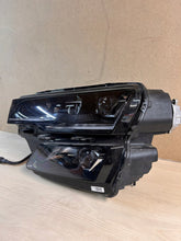 Load image into Gallery viewer, Frontscheinwerfer Skoda Karoq 57B941035 LED Links Scheinwerfer Headlight SCH5723833946fe
