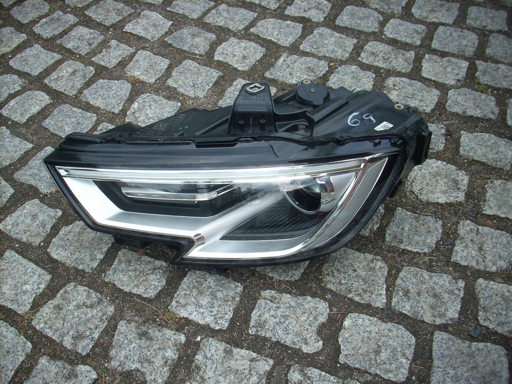 Frontscheinwerfer Audi A3 8V0941005E Xenon Ein Stück (Rechts oder Links) SCH5161505628dh