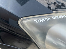 Laden Sie das Bild in den Galerie-Viewer, Frontscheinwerfer Toyota Avensis Rechts Scheinwerfer Headlight SCH1088938239yo