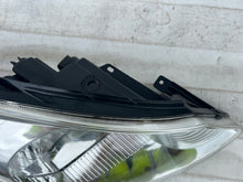 Laden Sie das Bild in den Galerie-Viewer, Frontscheinwerfer Hyundai I10 92102-0X0 Rechts Scheinwerfer Headlight
