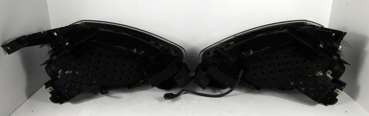 Frontscheinwerfer Audi Q3 8U0941005 8U0941043 LED Ein Satz Headlight SCH4900203060hn