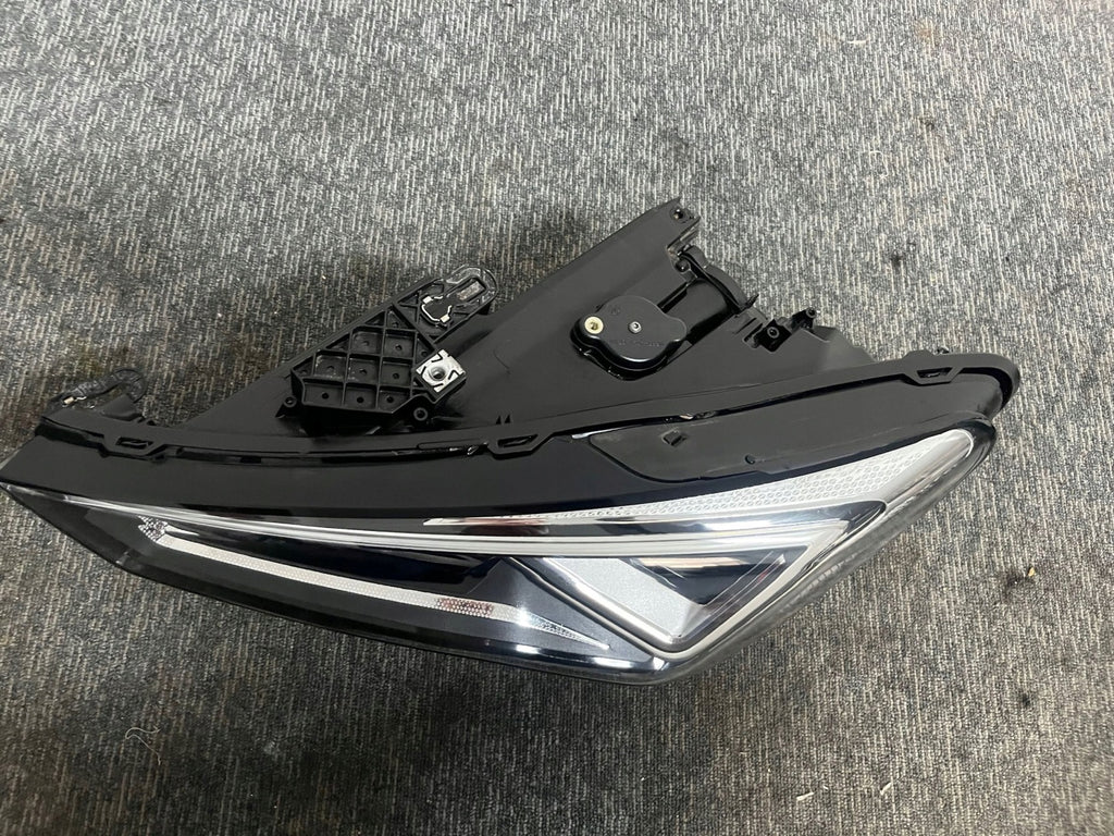 Frontscheinwerfer Seat Leon 5FB941007F 011D02A00L90188325 LED Links Headlight SCH9684155092ld