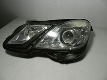 Laden Sie das Bild in den Galerie-Viewer, Frontscheinwerfer Mercedes-Benz W212 1ZT011705-11 Xenon Links Headlight