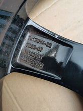 Load image into Gallery viewer, 1x Alufelge 17 Zoll 7.0" 4x108 38ET Glanz Schwarz 9332281680 Opel Corsa F FEL9440706088vk
