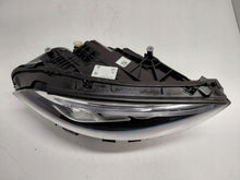 Laden Sie das Bild in den Galerie-Viewer, Frontscheinwerfer Mercedes-Benz W177 Rechts Scheinwerfer Headlight SCH4422311918fc