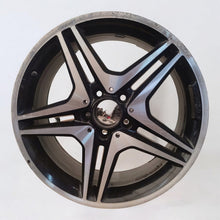 Load image into Gallery viewer, 1x Alufelge 18 Zoll 7.5&quot; 5x112 52ET A1764010302 Mercedes-Benz W176 Rim Wheel