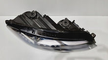 Laden Sie das Bild in den Galerie-Viewer, Frontscheinwerfer VW Touran 1T1941752H Xenon Rechts Scheinwerfer Headlight