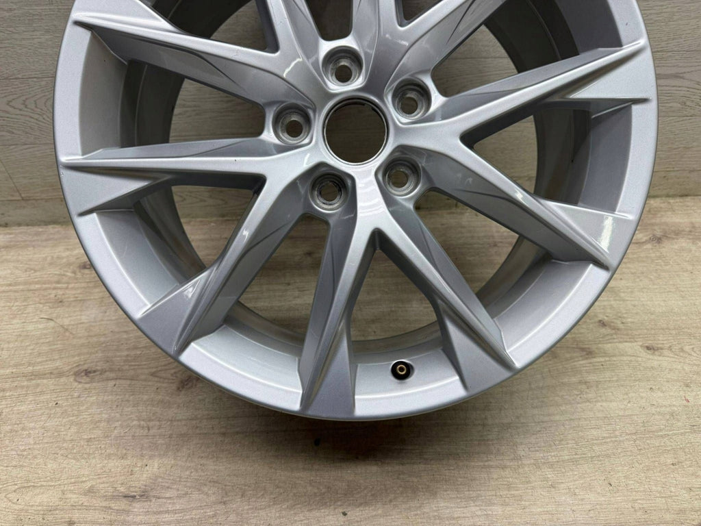 1x Alufelge 18 Zoll 7.5" 5x112 51ET Glanz Silber 5F0601025AA Seat Leon Rim Wheel FEL9429161697bm