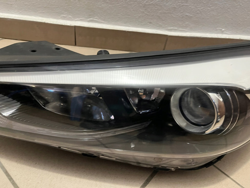 Frontscheinwerfer Hyundai Tucson 92101-D7100 Links Scheinwerfer Headlight SCH3869598985di