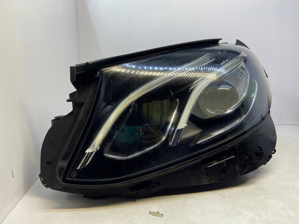 Frontscheinwerfer Mercedes-Benz W213 A2139069103 LED Rechts oder Links SCH6883245000jt