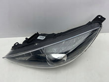 Laden Sie das Bild in den Galerie-Viewer, Frontscheinwerfer Ford Focus F1EB-13D155-A Xenon Ein Stück (Rechts oder Links) SCH8491231666ut