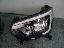 Laden Sie das Bild in den Galerie-Viewer, Frontscheinwerfer Renault Master LED Ein Satz Scheinwerfer Headlight SCH2699118860cd