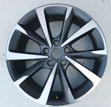 Laden Sie das Bild in den Galerie-Viewer, 1x Alufelge 18 Zoll 7.5" 5x112 46ET Matt Graphit 5FA601025E Seat Leon Rim Wheel FEL6559784246ut