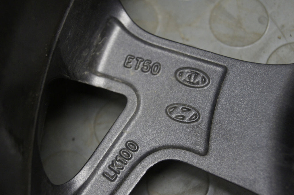 1x Alufelge 16 Zoll 6.0" 4x100 50ET Glanz Q0400ADE06 Hyundai Bayon Rim Wheel