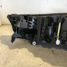 Load image into Gallery viewer, Frontscheinwerfer BMW IX 5A3CE9205 Vorderseite Scheinwerfer Headlight SCH5608461781eb