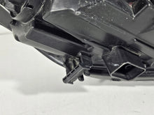 Laden Sie das Bild in den Galerie-Viewer, Frontscheinwerfer Kia Xceed 92101-J7300 LED Links Scheinwerfer Headlight