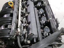 Load image into Gallery viewer, Motor Kia G4KA 2.0 2001 Benzin Engine Unkomplett