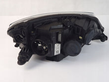Laden Sie das Bild in den Galerie-Viewer, Frontscheinwerfer Skoda Fabia III 6V1941015C Links Scheinwerfer Headlight SCH1757479702in