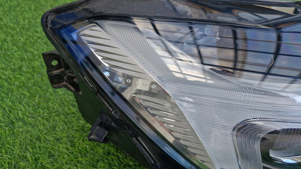 Frontscheinwerfer Volvo Xc60 32338977 LED Rechts Scheinwerfer Headlight SCH7297554381lt
